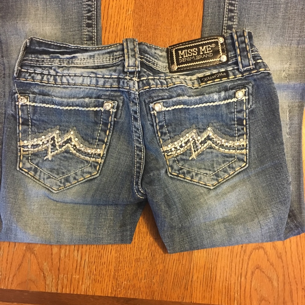 Size 23 Miss Me Jeans